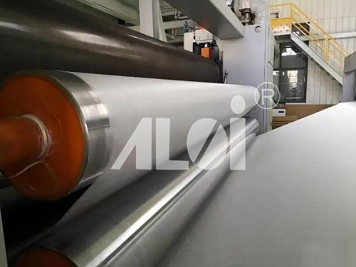 泰州噴絲板(bǎn)模具告訴你投產熔噴布(bù)有哪些坑要注意! 泰州噴(pēn)絲板模具告訴你投產熔噴布有哪些坑要(yào)注意!