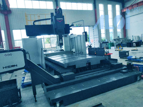 嘉興熔噴(pēn)布模具 嘉興熔噴布模(mó)具