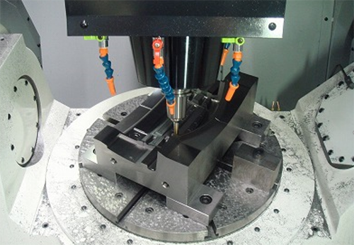 為什麽越來越多的廠(chǎng)家傾向於使用五(wǔ)軸加工中心.png 為什麽越來越多的廠家傾向於使用(yòng)五軸(zhóu)加工中心.png